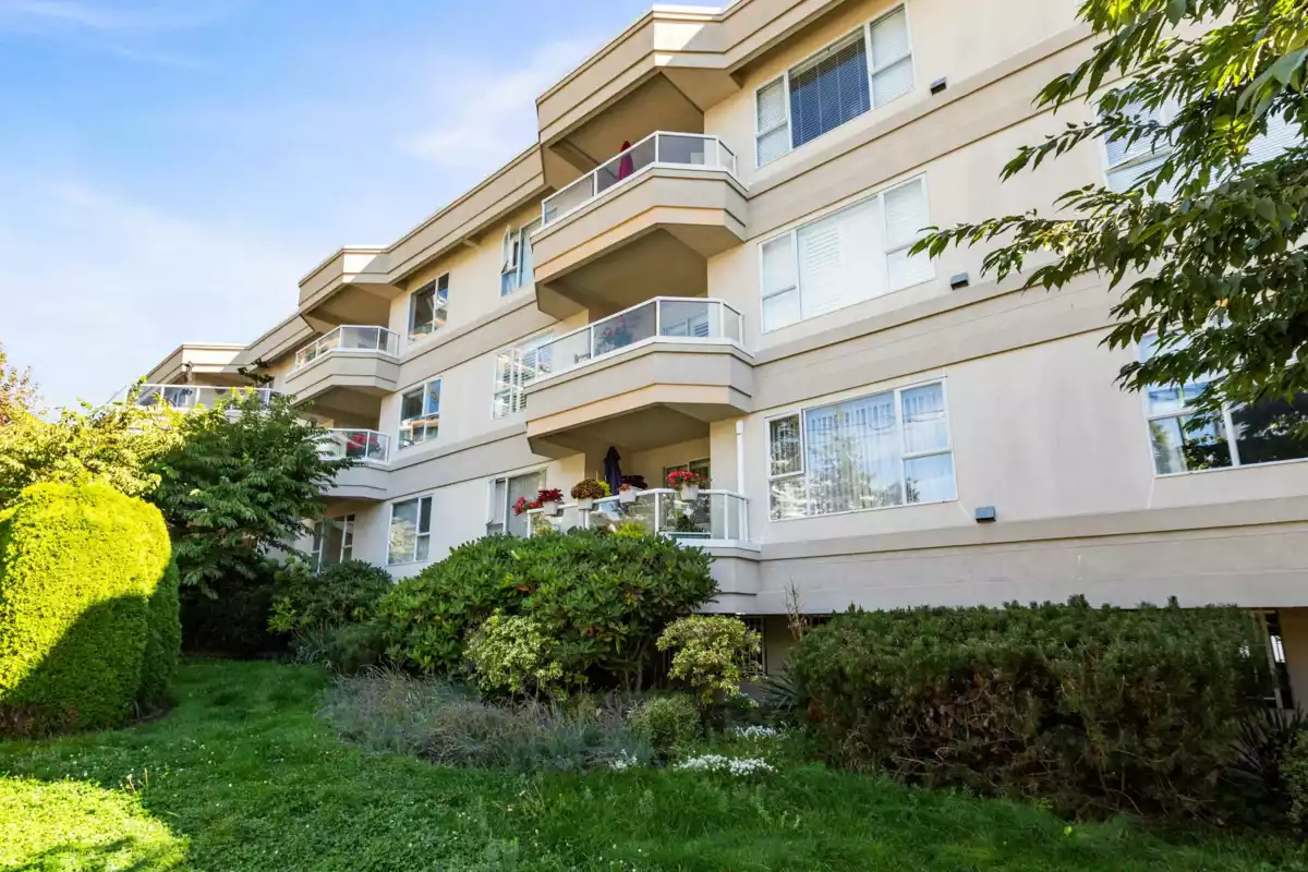 Garage Interior Photo of 301 1378 George Street, White Rock, BC