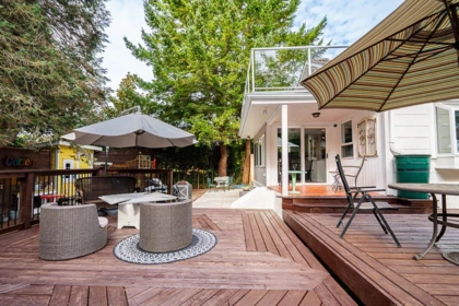Hot Tub / Spa Photo of 2725 Gordon Avenue, Surrey, BC