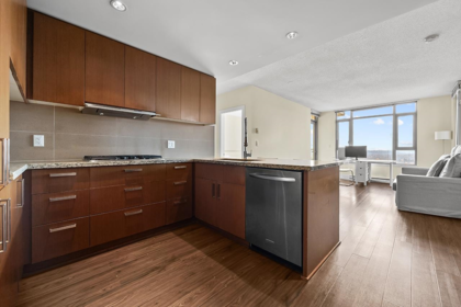 Kitchen Photo of 2801 1155 The High Street, Coquitlam, BC