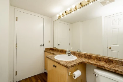 Basement Recreation Room Photo of 210 9278 120, Surrey, BC