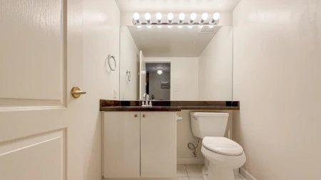 Guest Bathroom Photo of 1506 8171 Saba Road, Richmond, BC