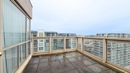Loft / Bonus Room Photo of 1506 8171 Saba Road, Richmond, BC