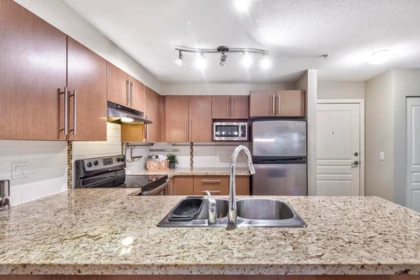 209 2088 Beta Avenue, Burnaby, BC, Burnaby — Apartment/Condo for sale