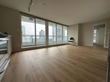 Loft / Bonus Room Photo of 2205 13303 Central Avenue, Surrey, BC