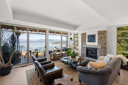 8689 Seascape Drive, West Vancouver, BC, West Vancouver — Half Duplex for sale