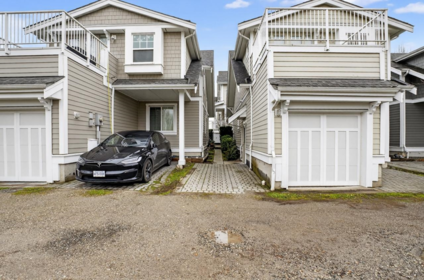 Outdoor Patio Photo of 5685 Killarney Street, Vancouver, BC