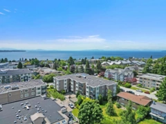 206 15357 Roper Avenue, White Rock, BC