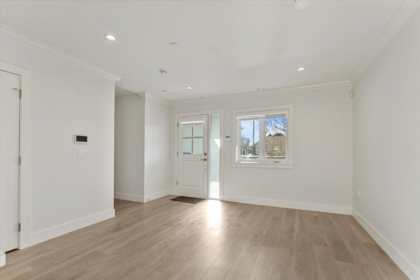 Breakfast Nook Photo of 2227 W 16th Avenue, Vancouver, BC