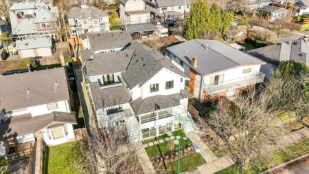 Front Yard Photo of 2227 W 16th Avenue, Vancouver, BC