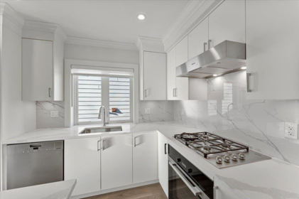 Powder Room Photo of 2227 W 16th Avenue, Vancouver, BC
