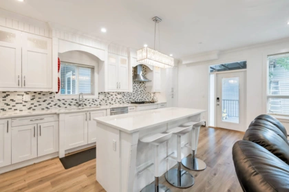 Breakfast Nook Photo of 5930 128 Street, Surrey, BC