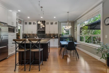Kitchen Photo of 16266 26 Avenue, Surrey, BC