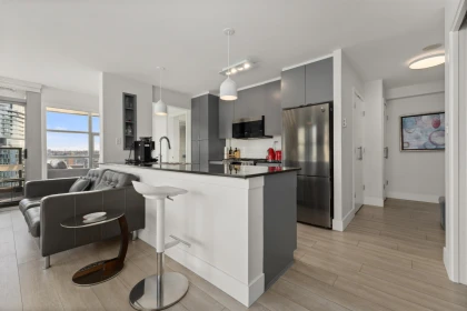 1902 989 Beatty Street, Vancouver, BC