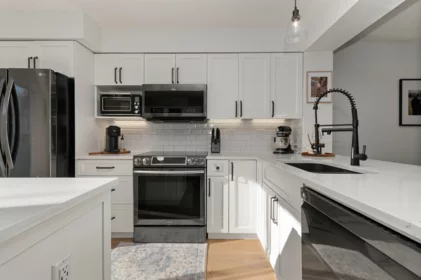 Breakfast Nook Photo of 87 4401 Blauson Boulevard, Abbotsford, BC