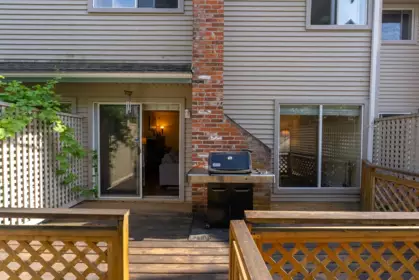 Entry Foyer Photo of 13 7820 Abercrombie Place, Richmond, BC