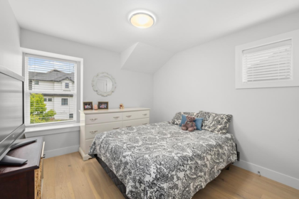 Entry Foyer Photo of 2131 164a Street, Surrey, BC