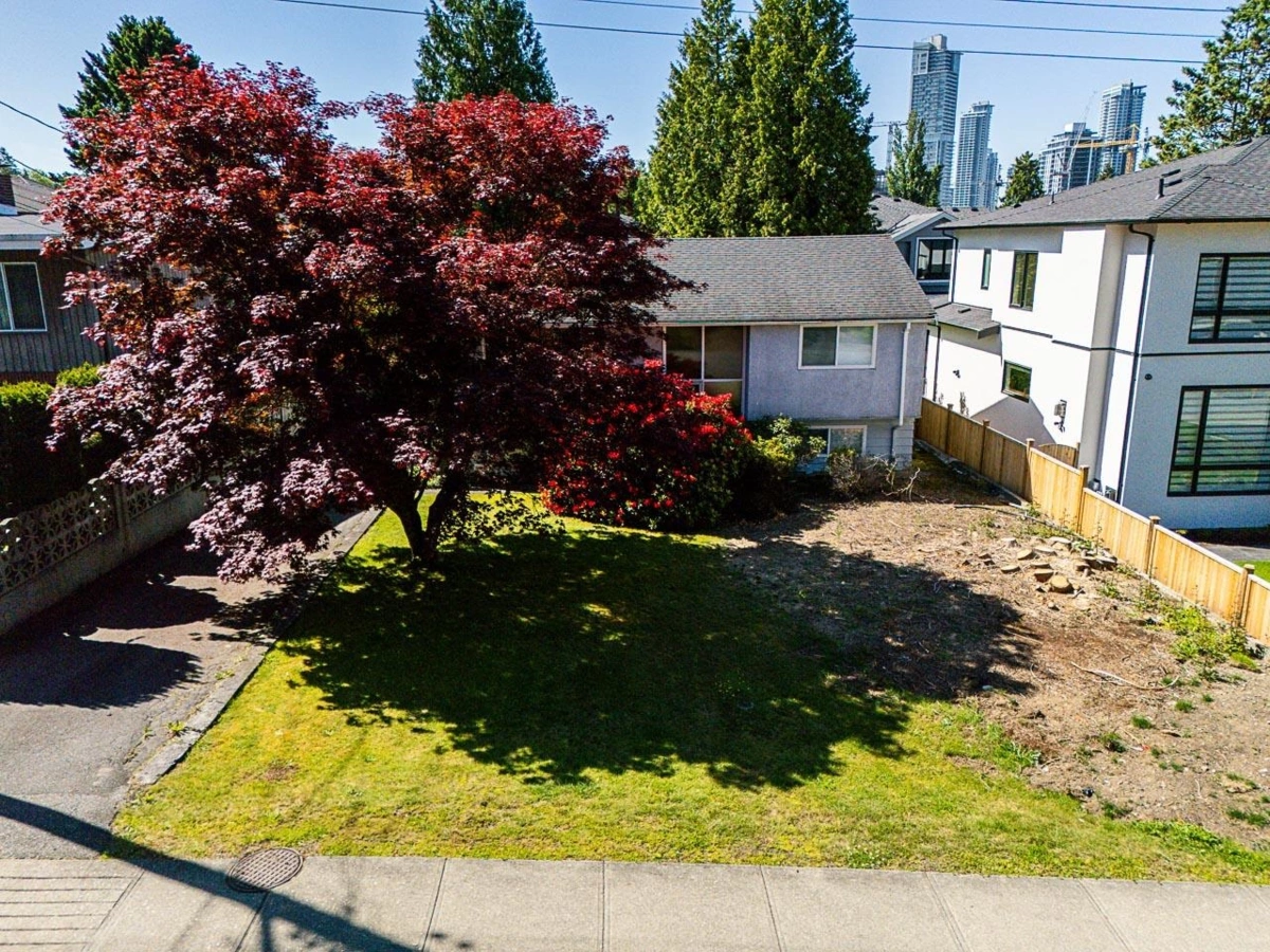 Dining Area Photo of 614 Chapman Avenue, Coquitlam, BC