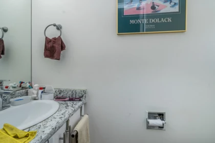 Basement Recreation Room Photo of 7902 Heron Street, Mission, BC
