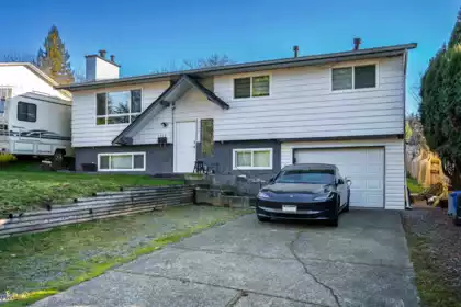 7902 Heron Street, Mission, BC, Mission — Single Family Residence for sale