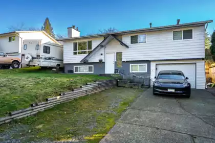 7902 Heron Street, Mission, BC, Mission — Single Family Residence for sale