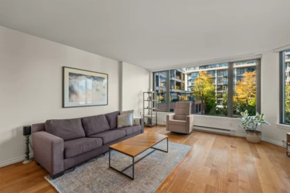 301 2201 Pine Street, Vancouver, BC