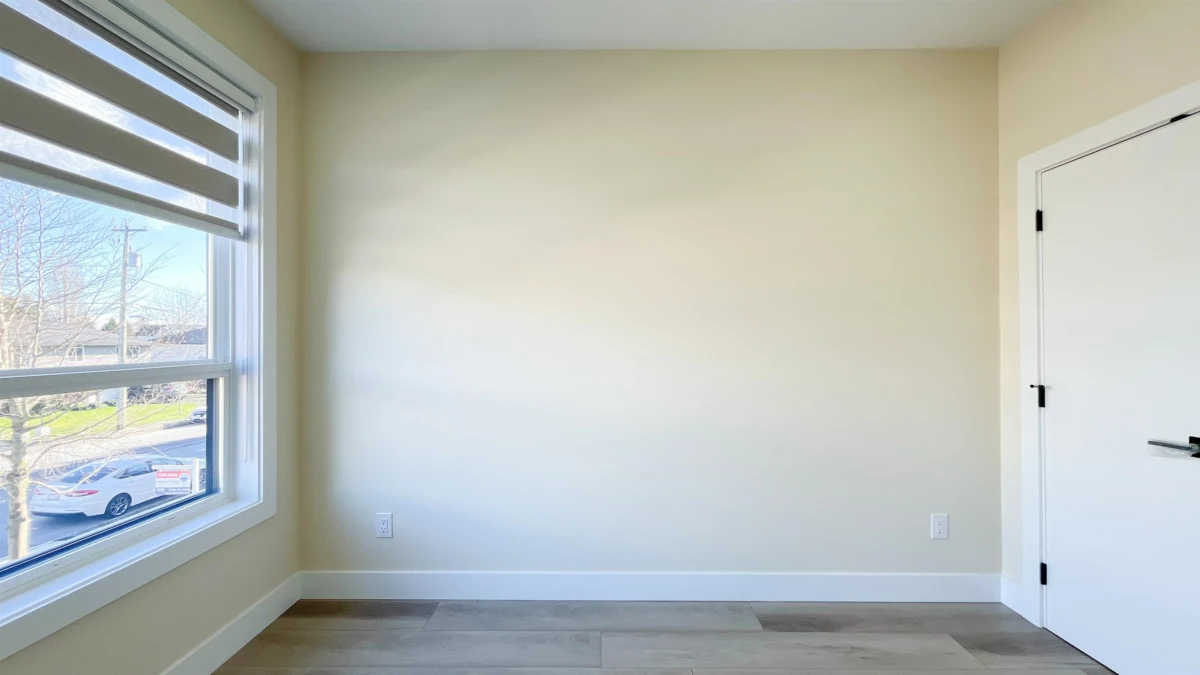 Entry Foyer Photo of 5171 57 Street, Delta, BC