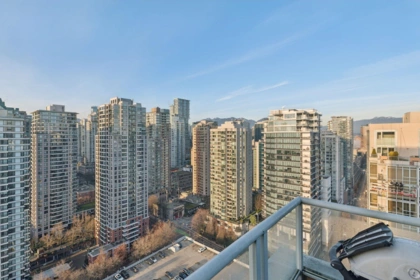 PH5 950 Cambie Street, Vancouver, BC, Yaletown — 3 bed apartment/condo for sale