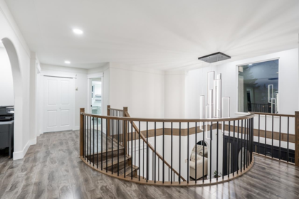 Entry Foyer Photo of 8375 151 Street, Surrey, BC