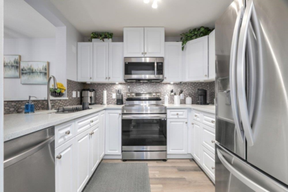 Walk-In Closet Photo of 412 2960 Princess Crescent, Coquitlam, BC