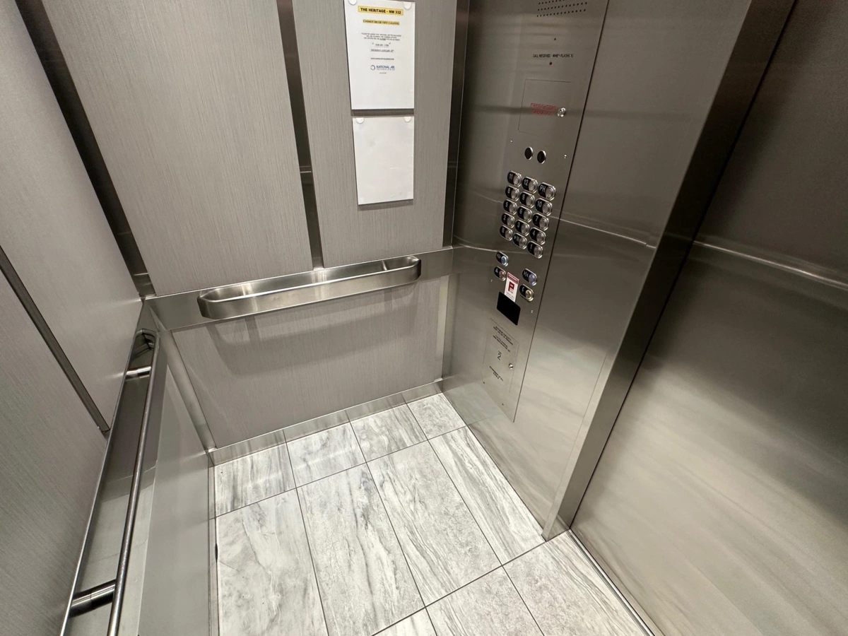 Guest Bathroom Photo of 401 710 Seventh Avenue, New Westminster, BC