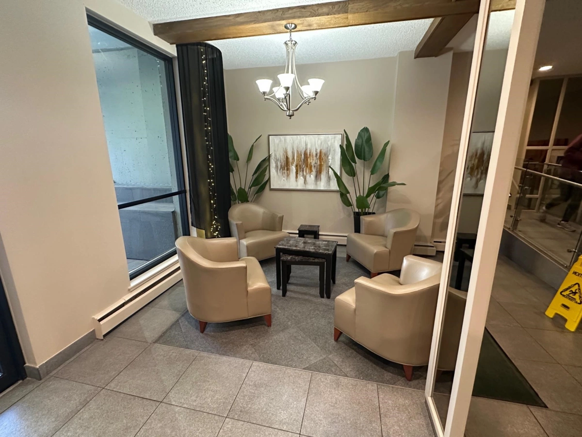 Powder Room Photo of 401 710 Seventh Avenue, New Westminster, BC