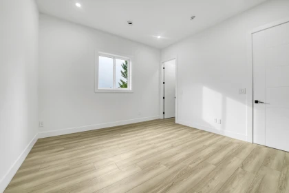 Powder Room Photo of 5839 185a Street, Surrey, BC