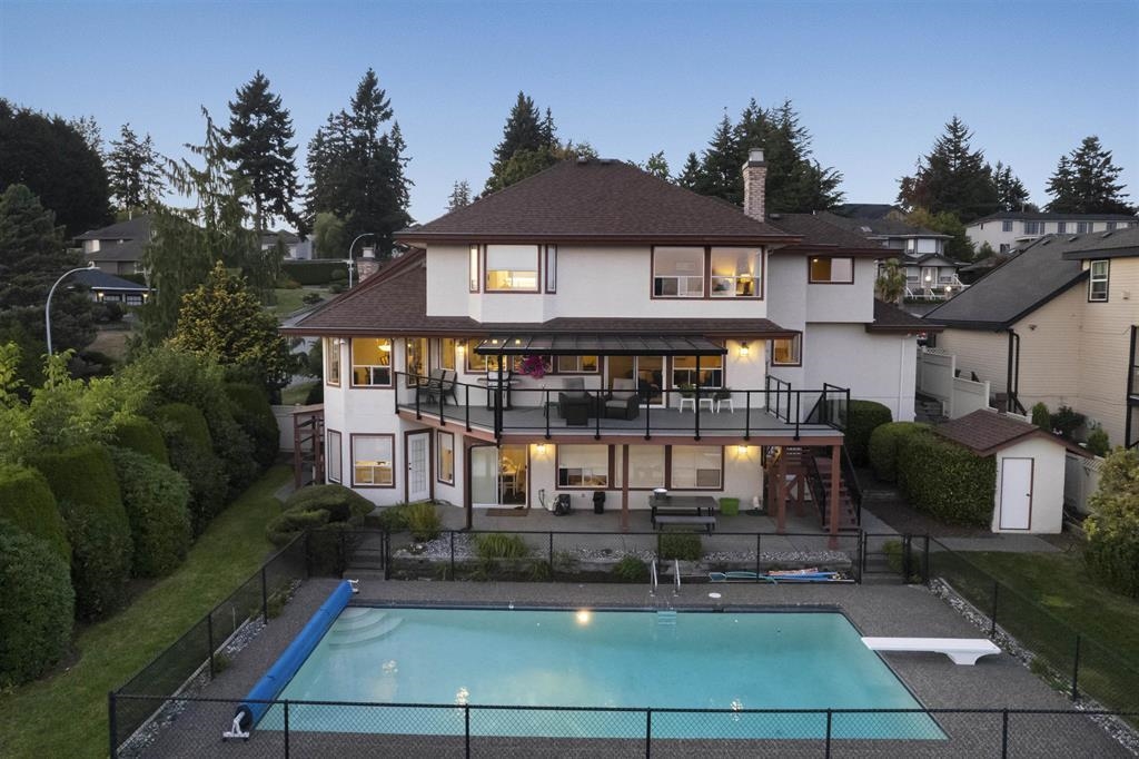 Exterior Front Photo of 16512 77a Avenue, Surrey, BC