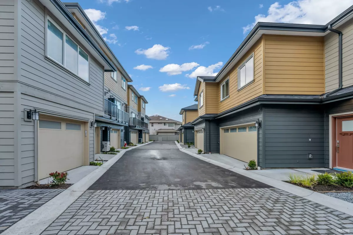 Backyard Photo of 110 8233 Williams Road, Richmond, BC