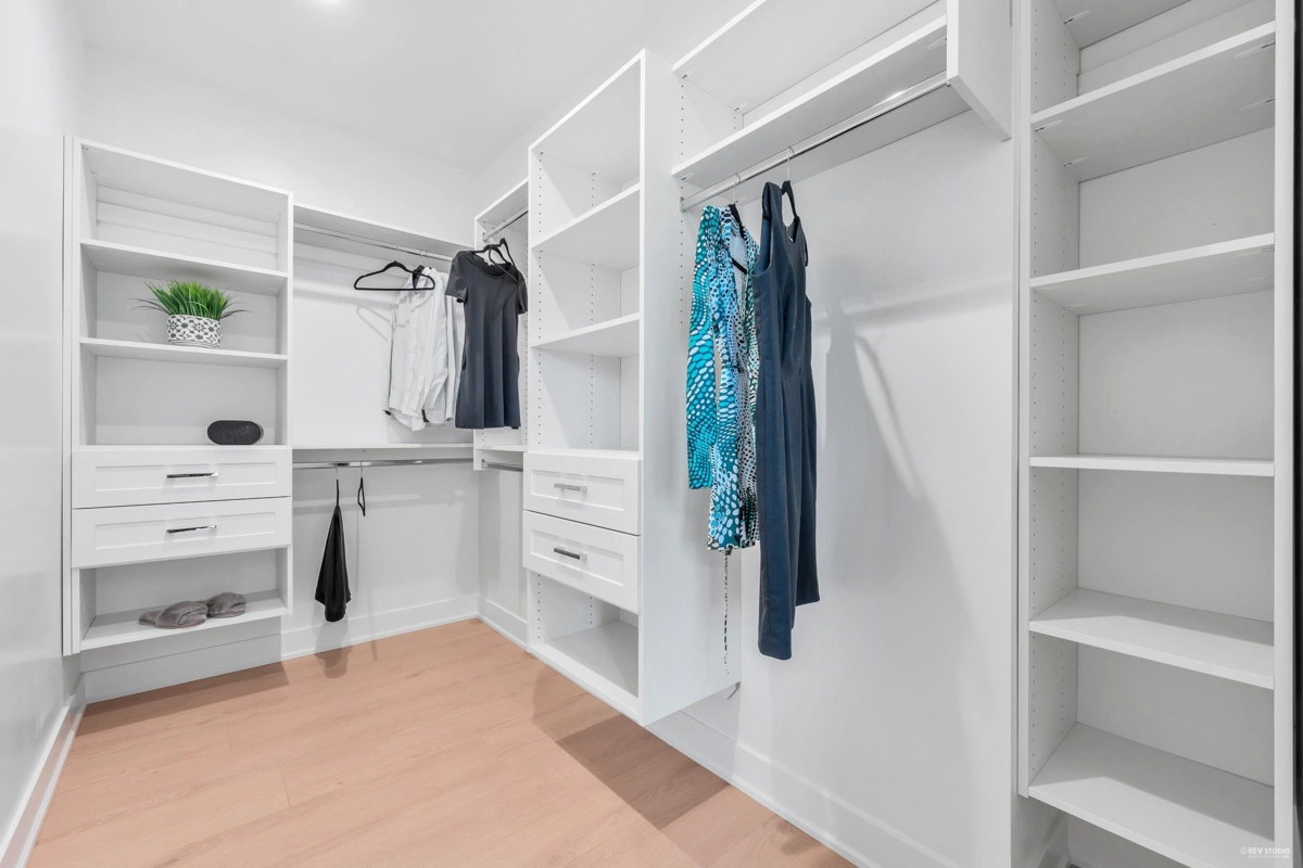 Loft / Bonus Room Photo of 110 8233 Williams Road, Richmond, BC