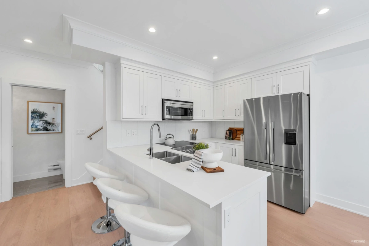 Primary Bathroom Photo of 110 8233 Williams Road, Richmond, BC