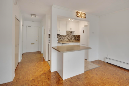 Breakfast Nook Photo of 315 2025 W 2nd Avenue, Vancouver, BC