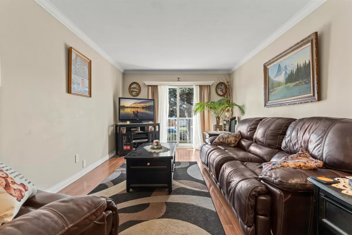 Kitchen Photo of 105 8934 Mary Street, Chilliwack, BC