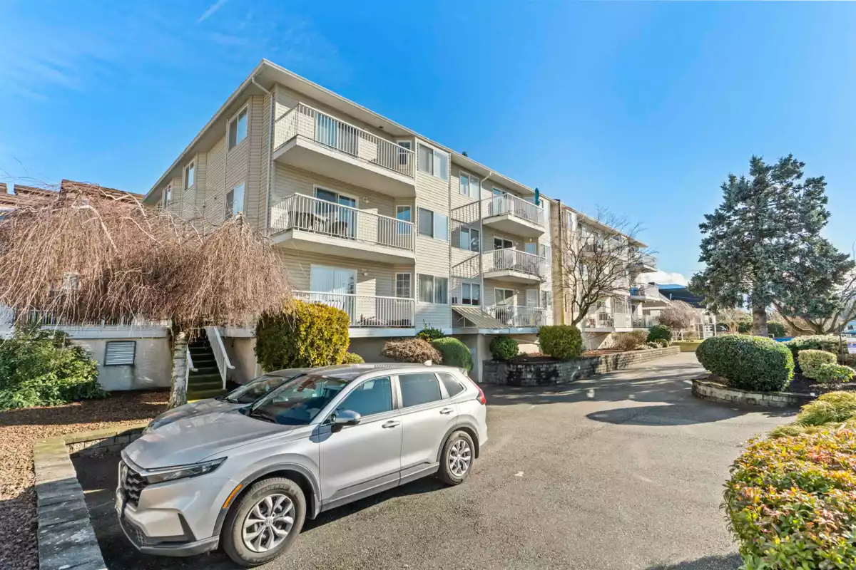 Outdoor Deck Photo of 105 8934 Mary Street, Chilliwack, BC