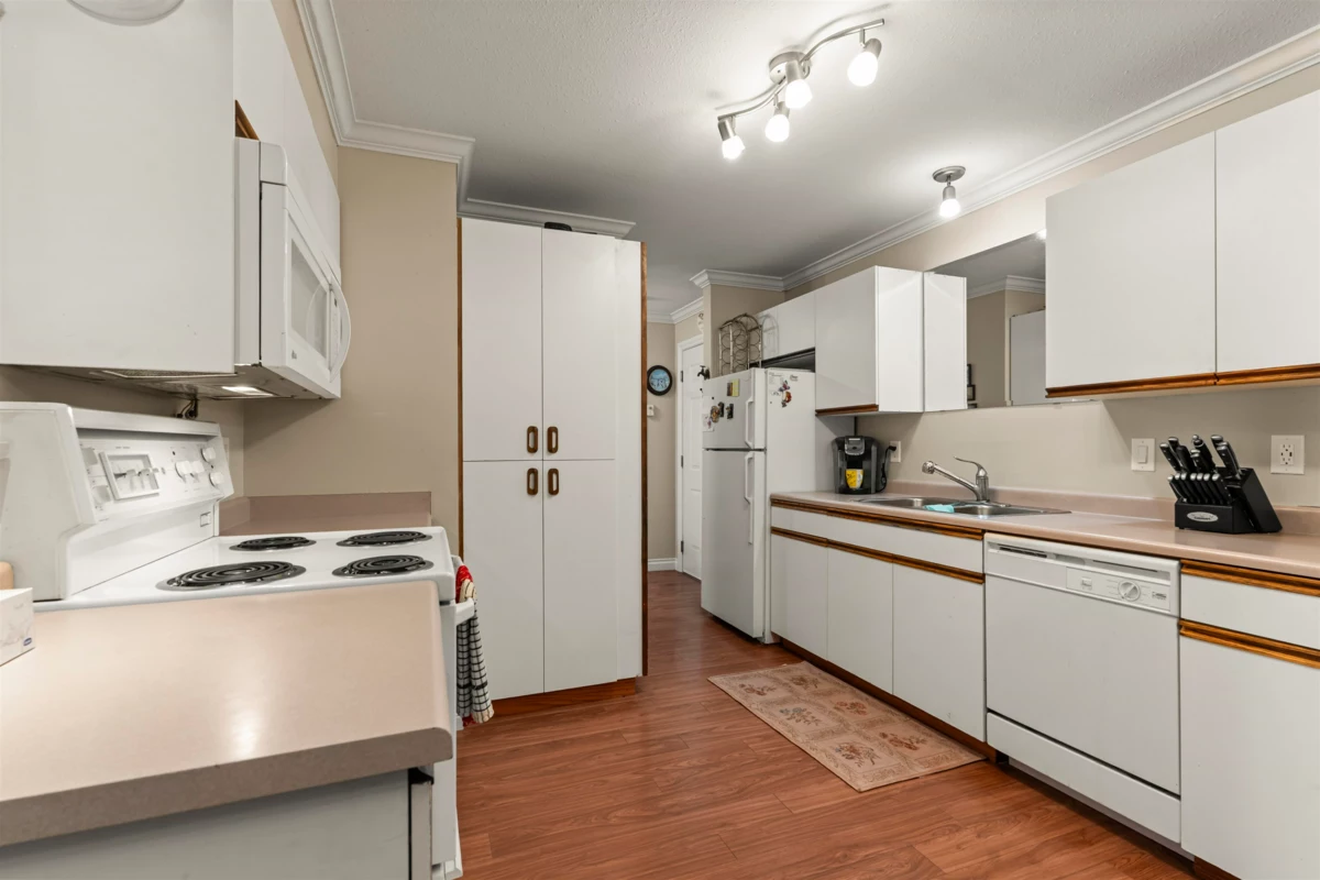 Walk-In Closet Photo of 105 8934 Mary Street, Chilliwack, BC