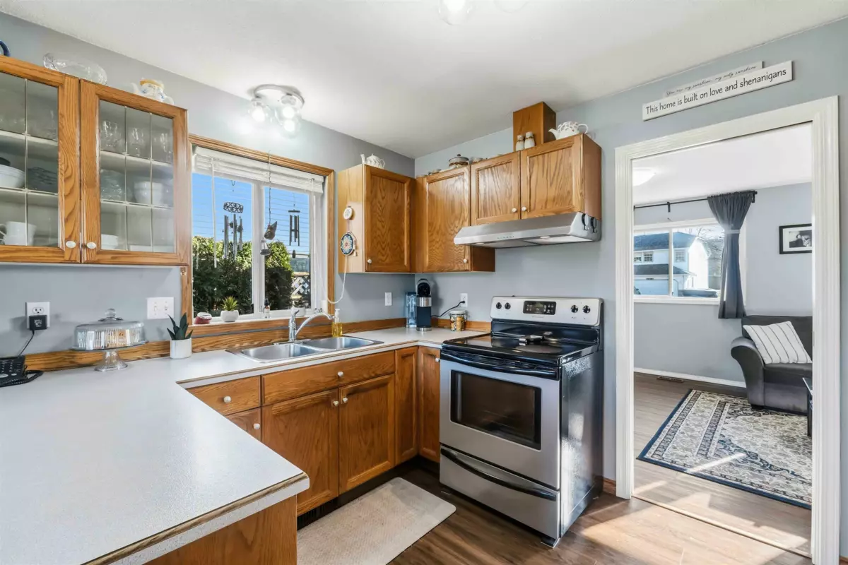 Hallway Photo of 35277 Mckinley Drive, Abbotsford, BC
