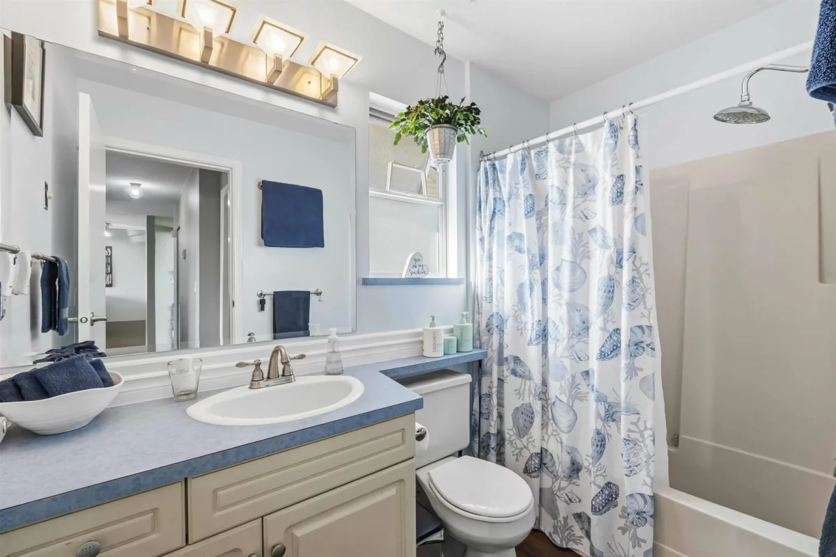 Outdoor Deck Photo of 35277 Mckinley Drive, Abbotsford, BC