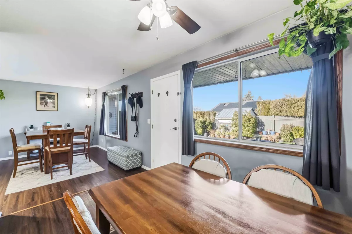 Staircase Photo of 35277 Mckinley Drive, Abbotsford, BC