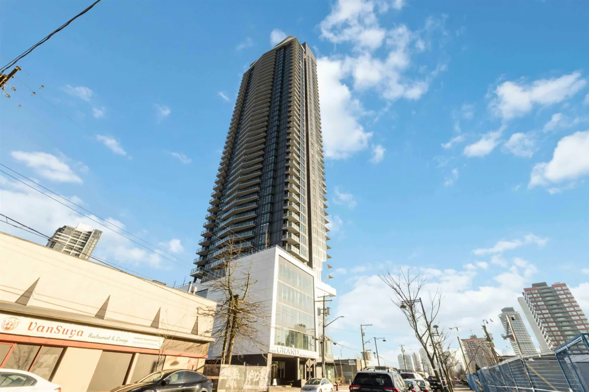 Backyard Photo of 2903 10750 135a Street, Surrey, BC