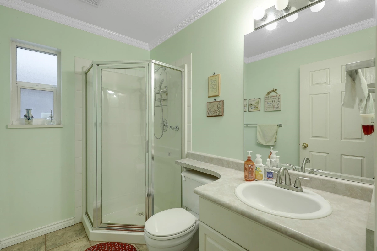 Bedroom 3 Photo of 10955 156 Street, Surrey, BC