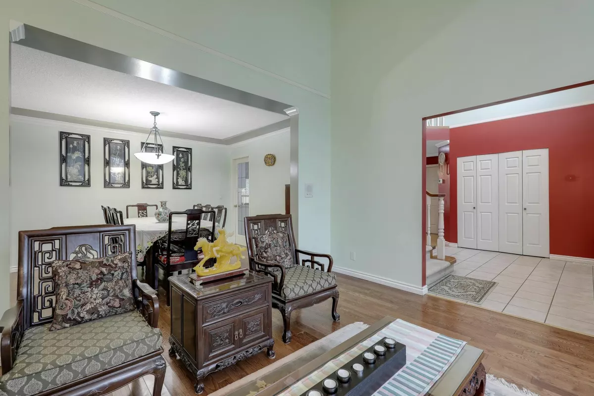 Dining Area Photo of 10955 156 Street, Surrey, BC