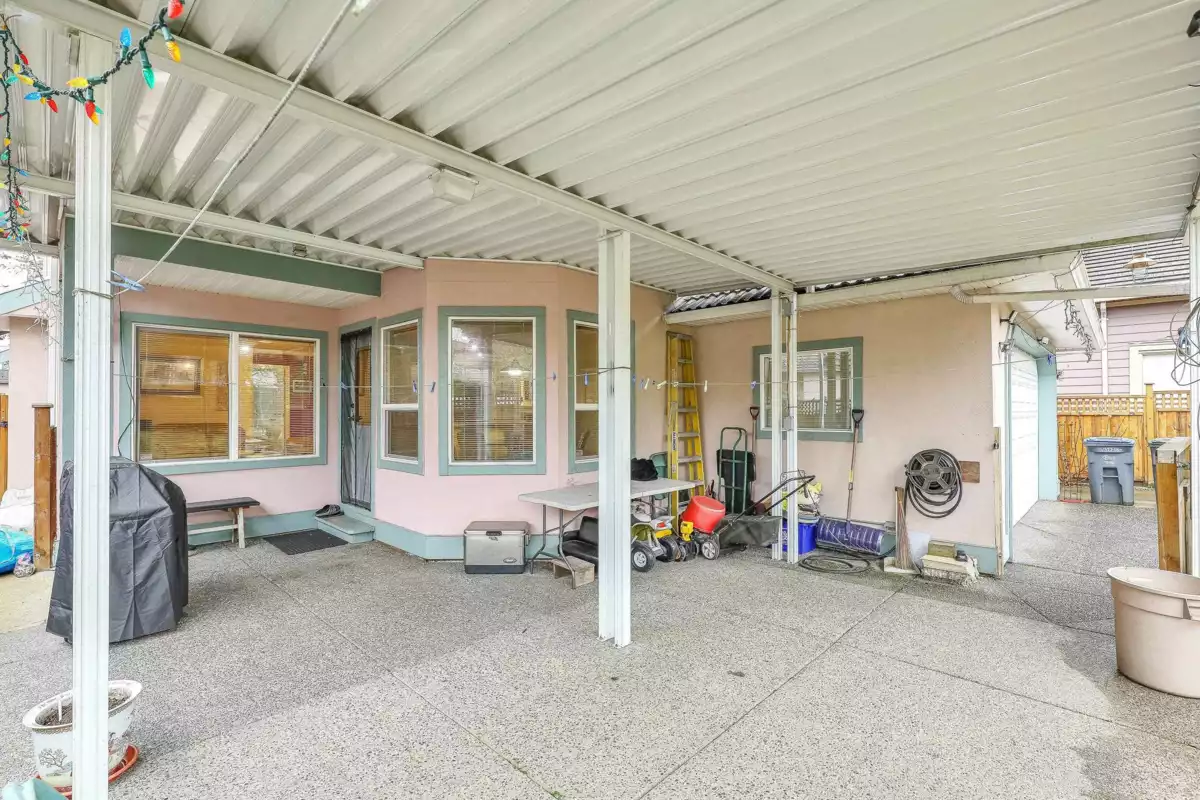 Neighborhood Park Photo Near 10955 156 Street, Surrey, BC