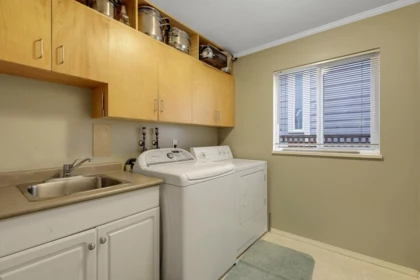 Walk-In Closet Photo of 10955 156 Street, Surrey, BC