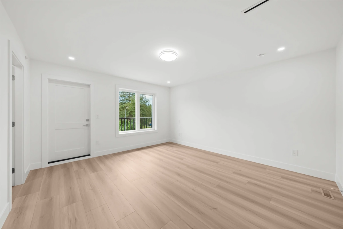 Backyard Photo of 2 26725 Fraser Highway, Langley, BC