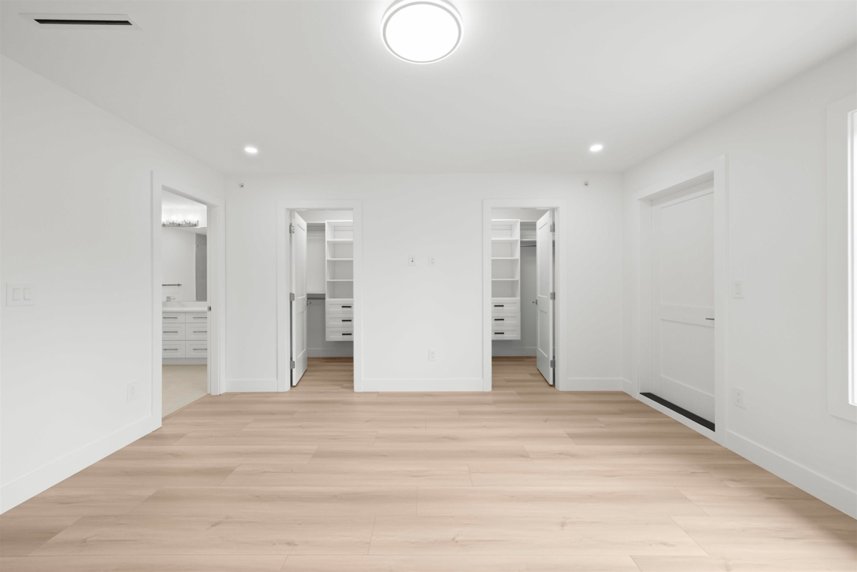 Office / Den Photo of 2 26725 Fraser Highway, Langley, BC